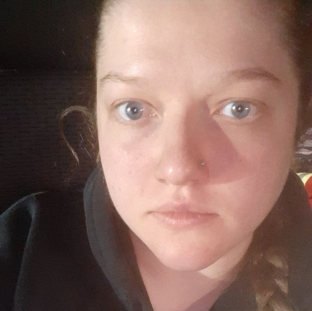 Meet your Posher, Anissa